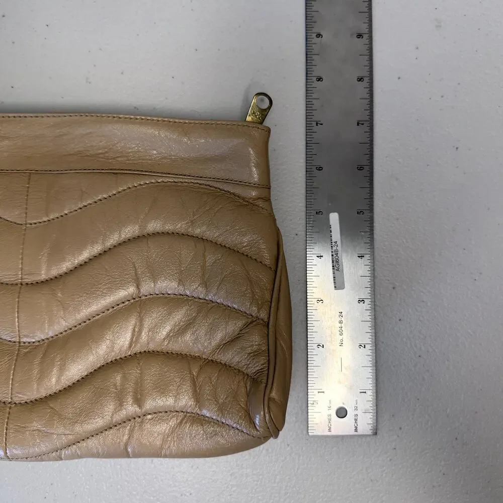 Stunning Vintage Soft Leather Beige Tan Clutch Purse